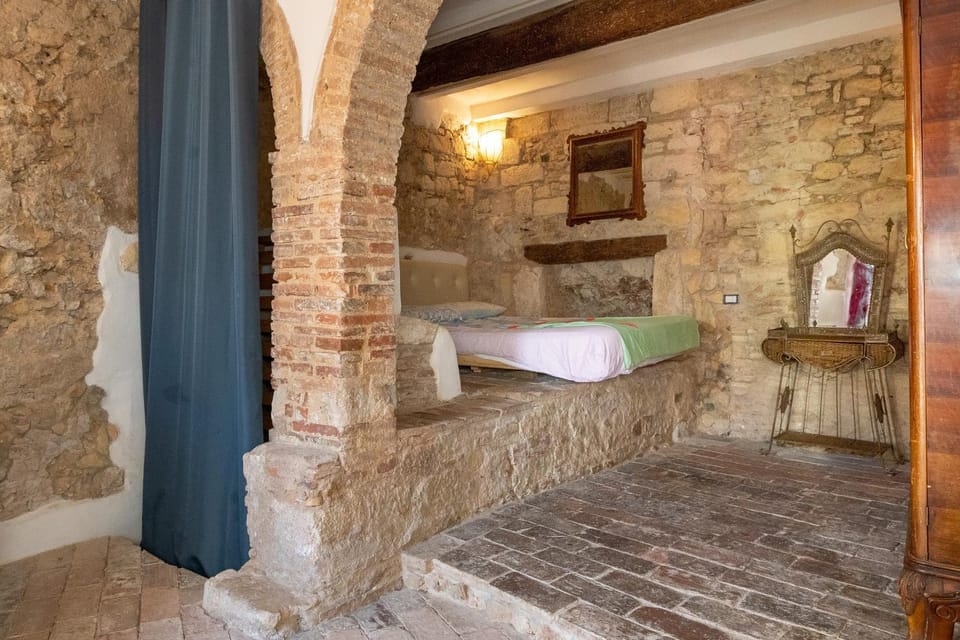 Un Pezzo di storia vicino al mare Apartment in Rosignano Marittimo