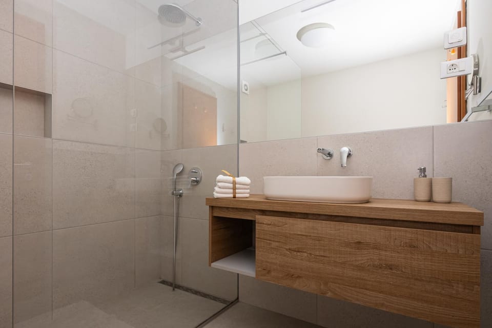 Apartments Casa Emonia Apartment in Novigrad