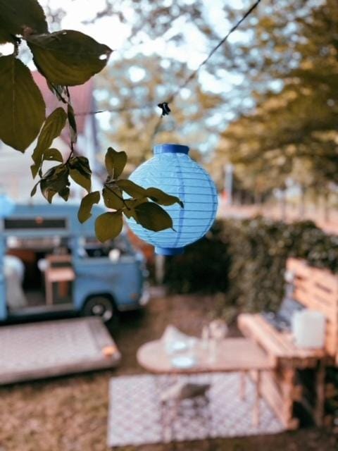 GLAMPING VAN BETTY SUE (Tomorrwloand 5minutes walk) Luxury tent in Flanders