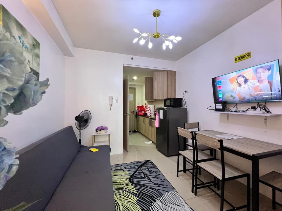 Studio Units at Shore Residences Condo MOA Complex near Airport Apartment hotel in Pasay
