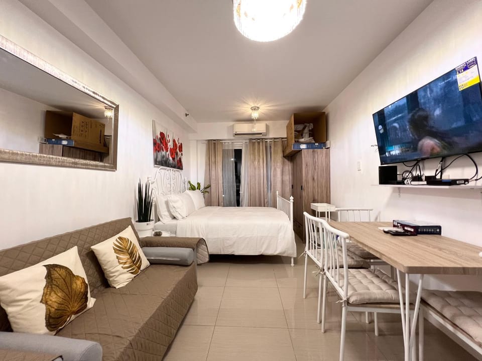 Studio Units at Shore Residences Condo MOA Complex near Airport Apartment hotel in Pasay