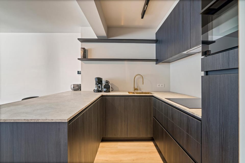 Coffee/tea facilities, Kitchen or kitchenette, kitchen