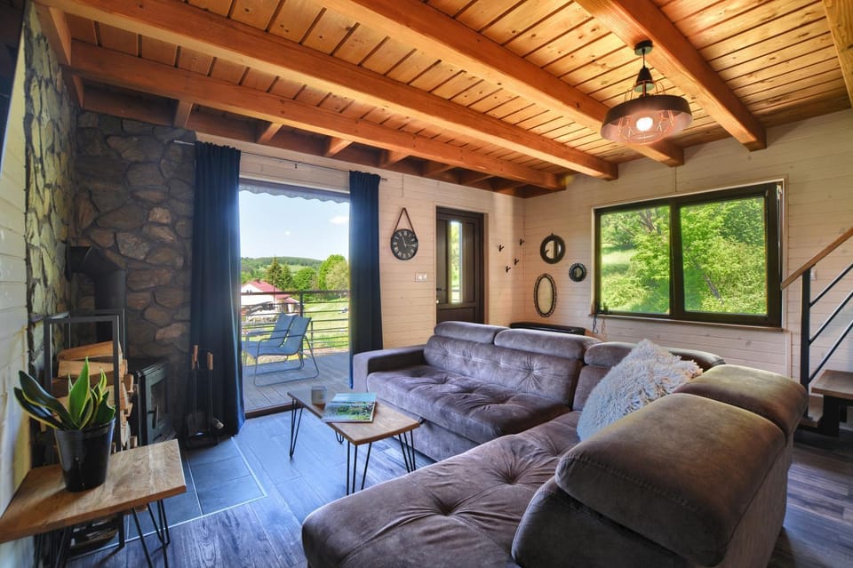 Natural landscape, View (from property/room), Balcony/Terrace, Living room, Photo of the whole room, Decorative detail, Seating area