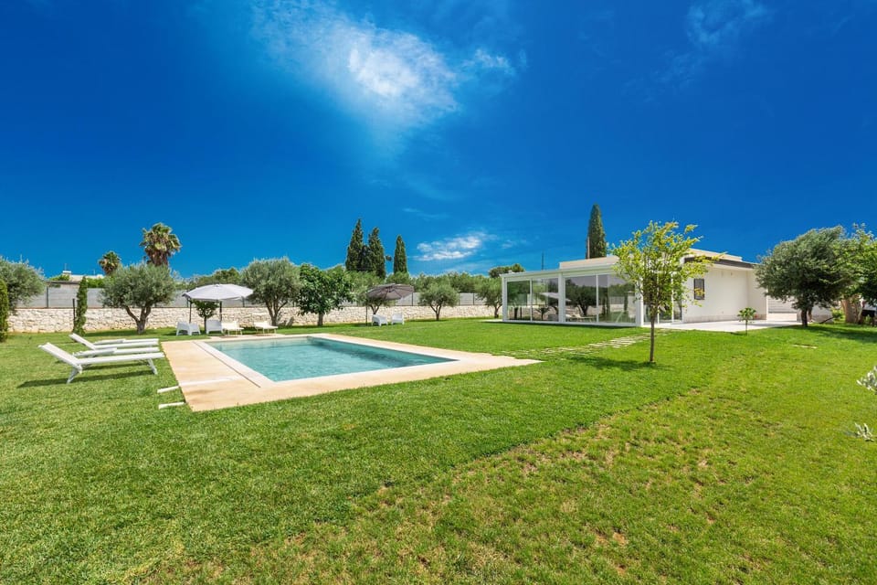 Garden, Swimming pool