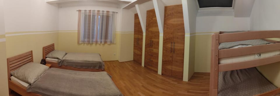 Bed, Photo of the whole room, Bedroom, bunk bed