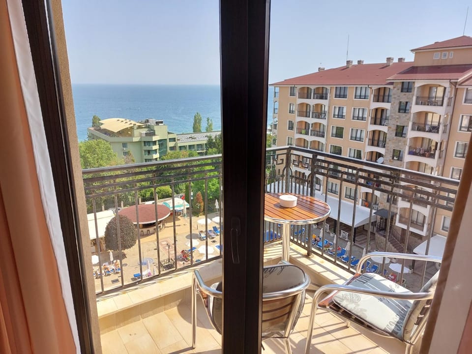 Bendita Mare - Golden Sands Apartment in Varna