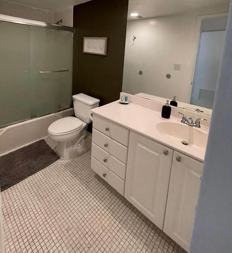 Ocean Reserve 207 - STR 2270 Apartment in Sunny Isles Beach