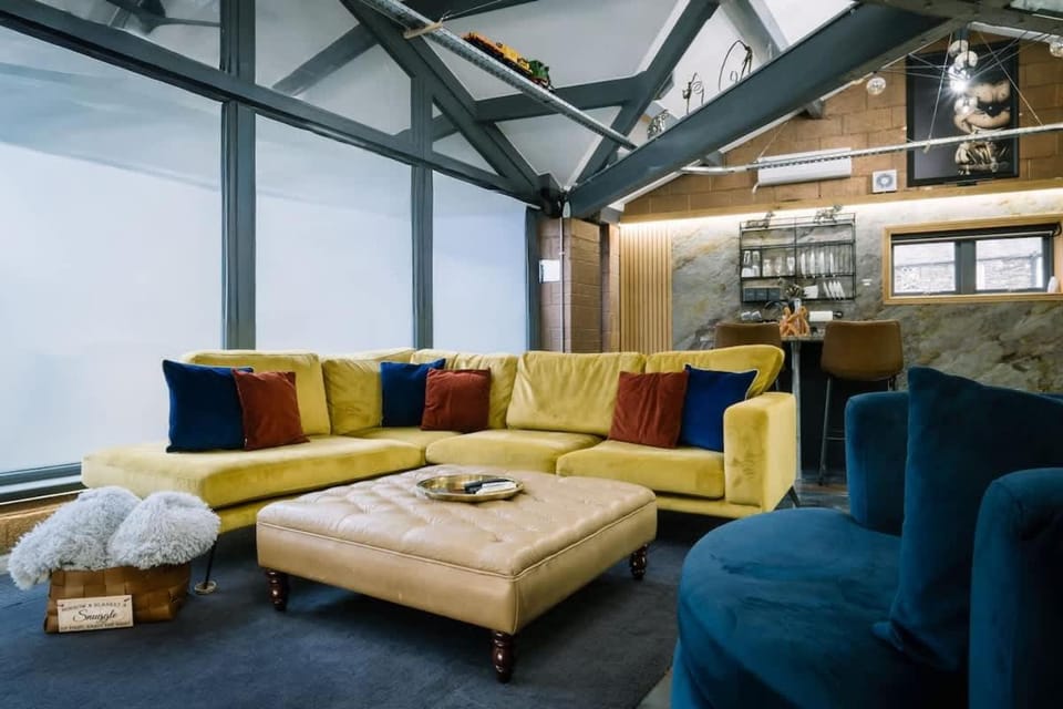 Architect's Loft Apartment in Windermere