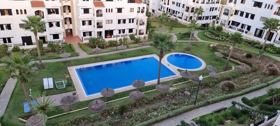 Garden, Swimming pool