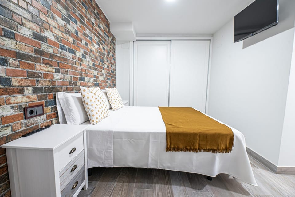 Property building, Living room, Bedroom