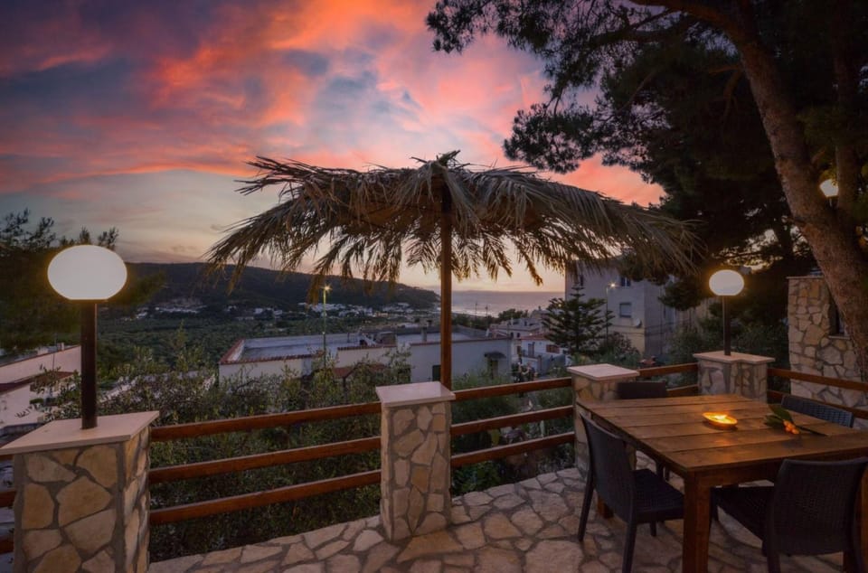 Day, Natural landscape, View (from property/room), Balcony/Terrace, Sunset