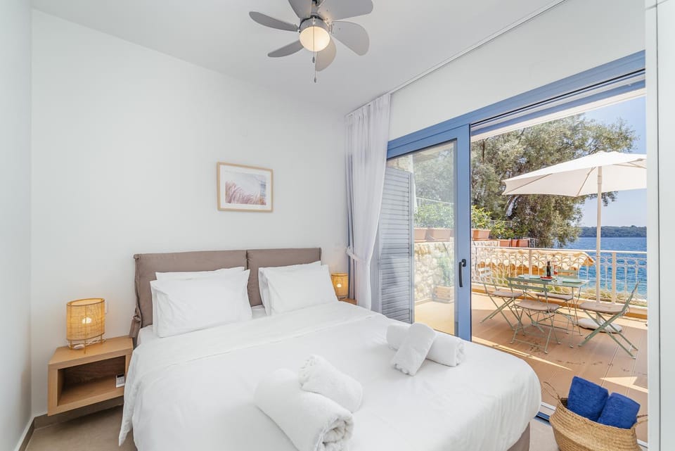 Balcony/Terrace, Bedroom, Sea view