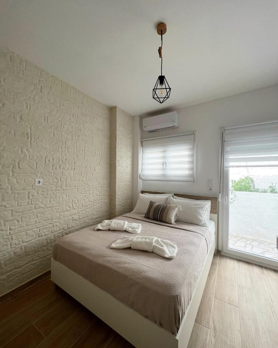 "Calm Joy & J" - Family Apartment in Decentralized Administration of the Aegean