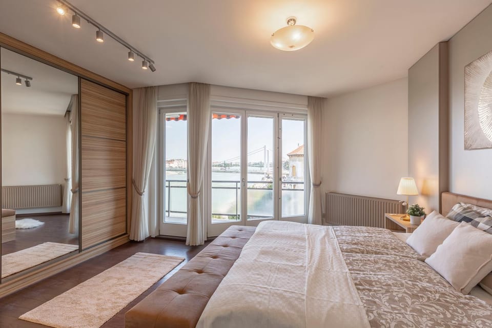 Bed, Bedroom, wardrobe