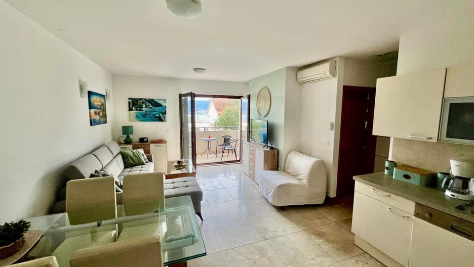Mint Apartment willa Salena Apartment in Split-Dalmatia County