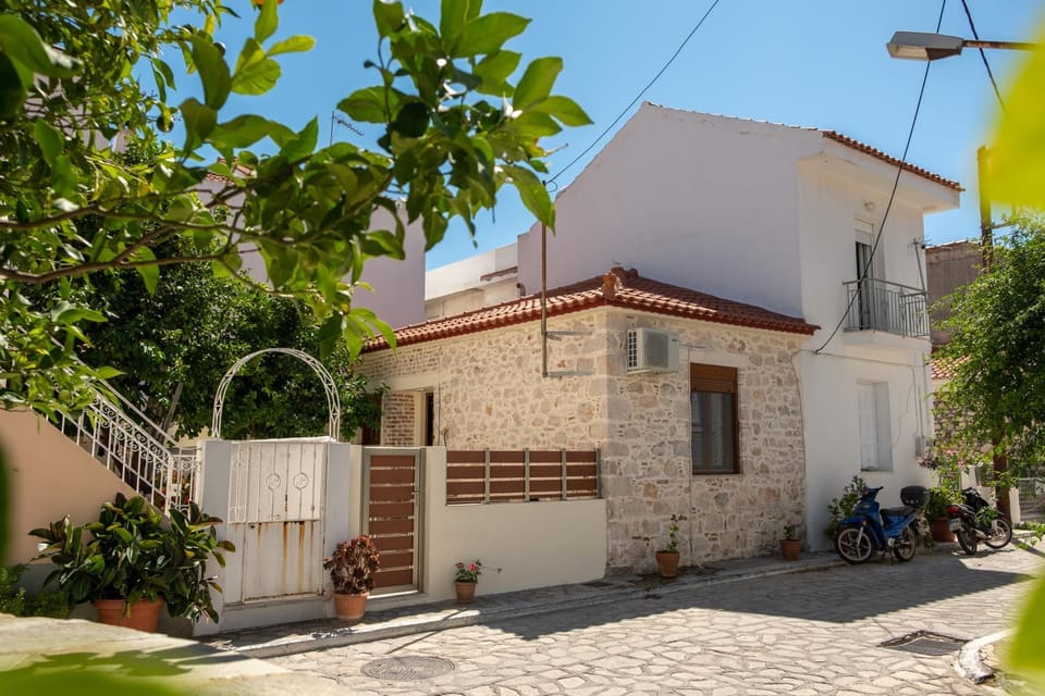 Property building, Facade/entrance
