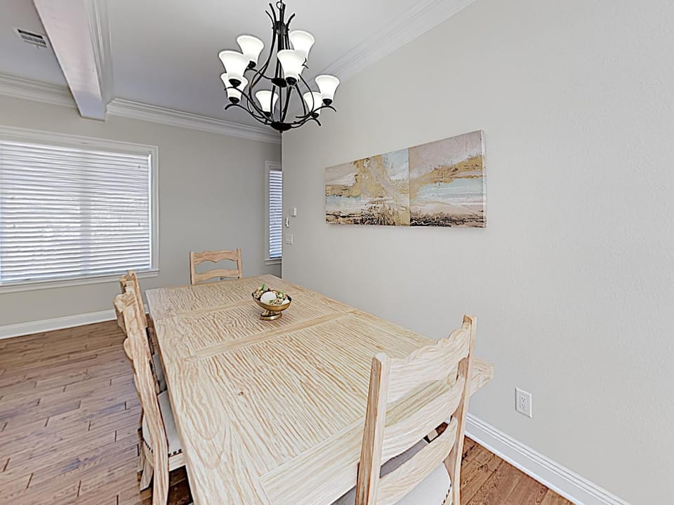 Dining area, furniture