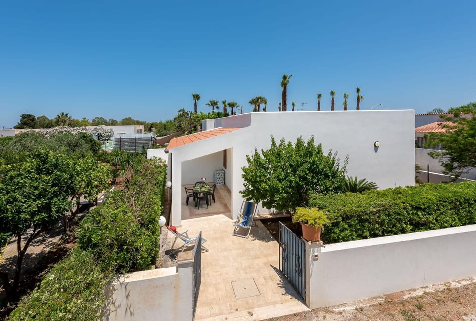 Property building, Garden, Garden, Garden view, Garden view