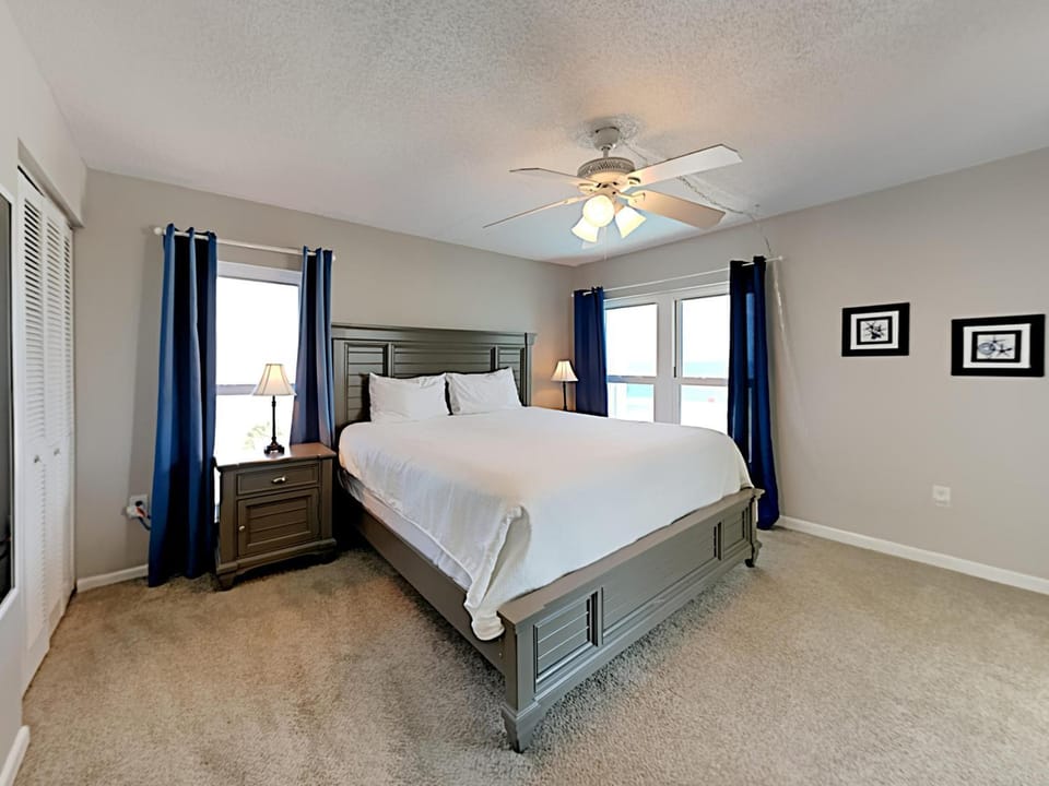 Bed, Bedroom, Sea view, furniture