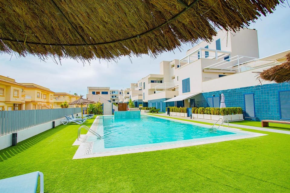 Property building, Swimming pool