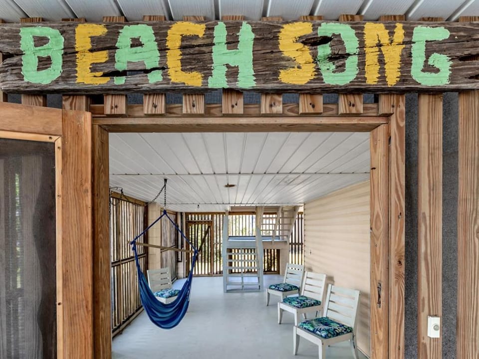Beach Song House in Tybee Island