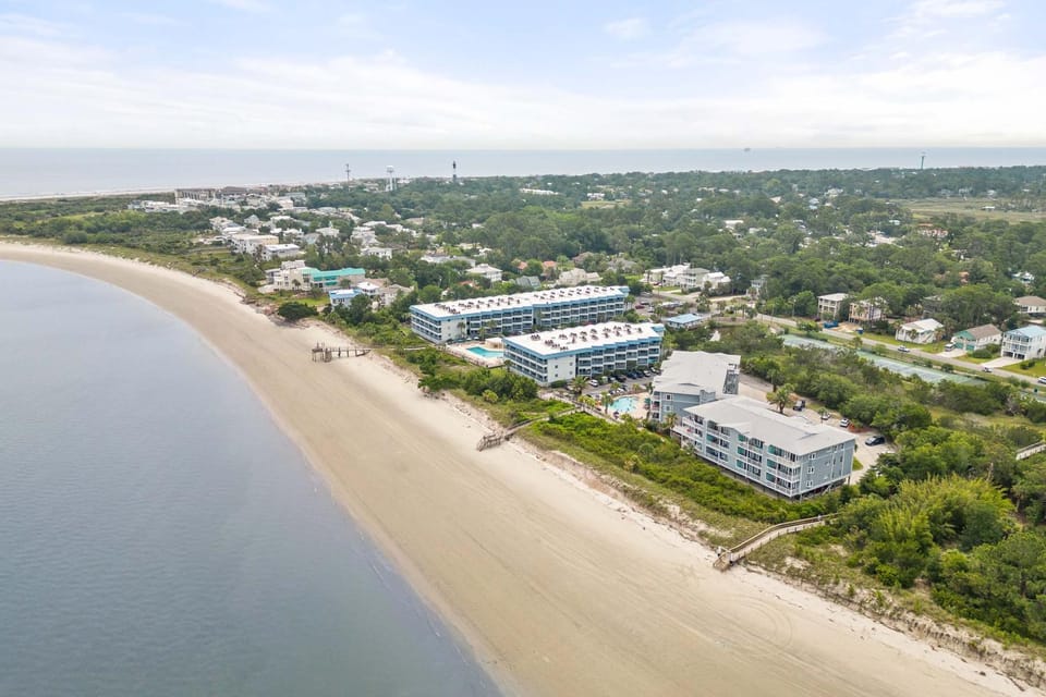 Bay View Villas 203 Apartment in Tybee Island