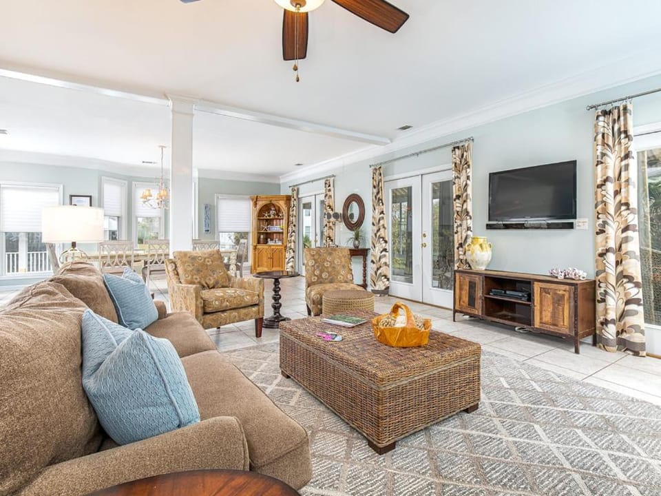 Driftaway House in Tybee Island