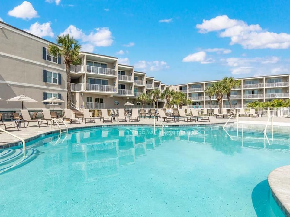 Ocean Song 332 Apartment in Tybee Island