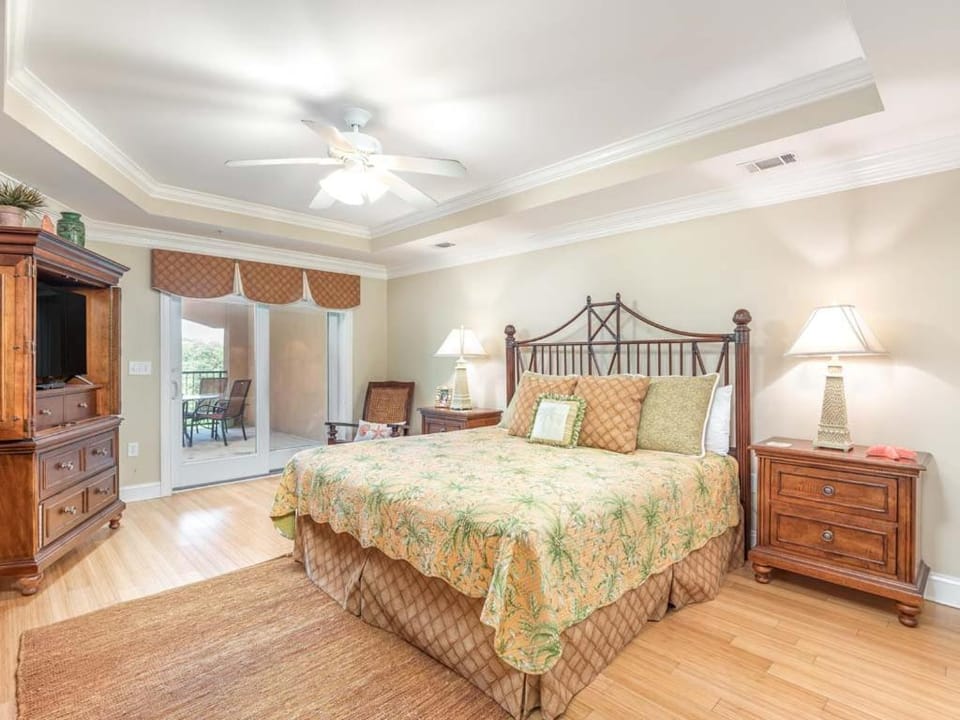 Brass Rail 316 Apartment in Tybee Island
