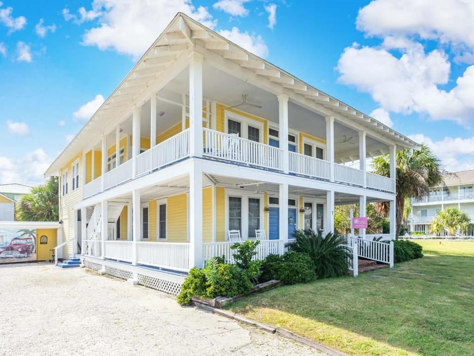 Sea View 3 Apartment in Tybee Island