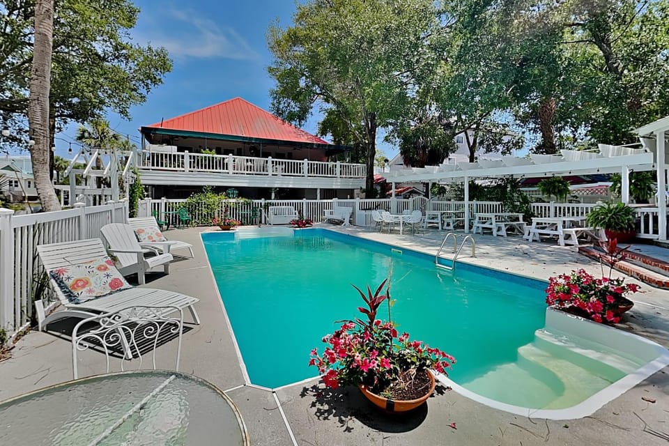 Tybreeza A Apartment in Tybee Island