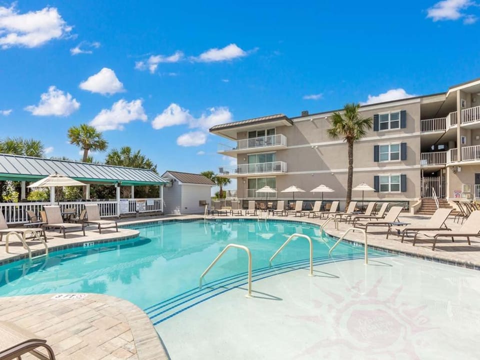 Tybee Beach Club 122 Apartment in Tybee Island
