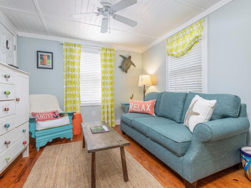 Mellow Yellow House in Tybee Island