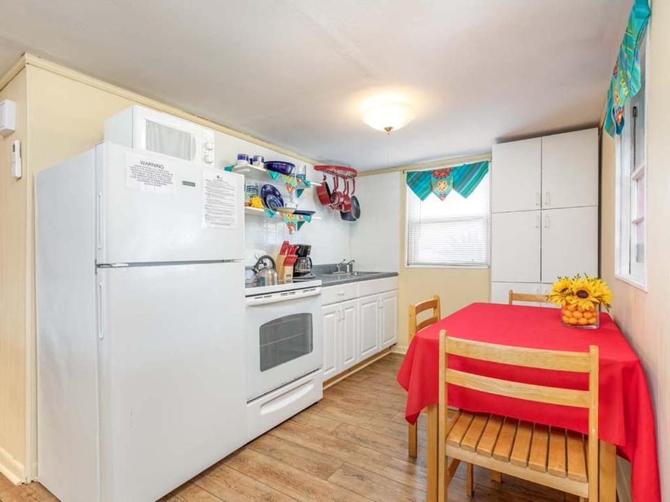 Kahuna Kabana Apartment in Tybee Island