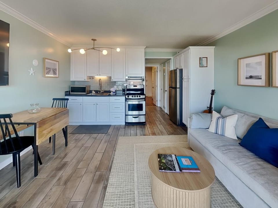 Beach Racquet A219 Apartment in Tybee Island
