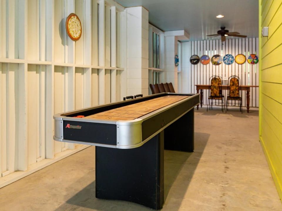 Game Room, Seating area, Dining area, furniture