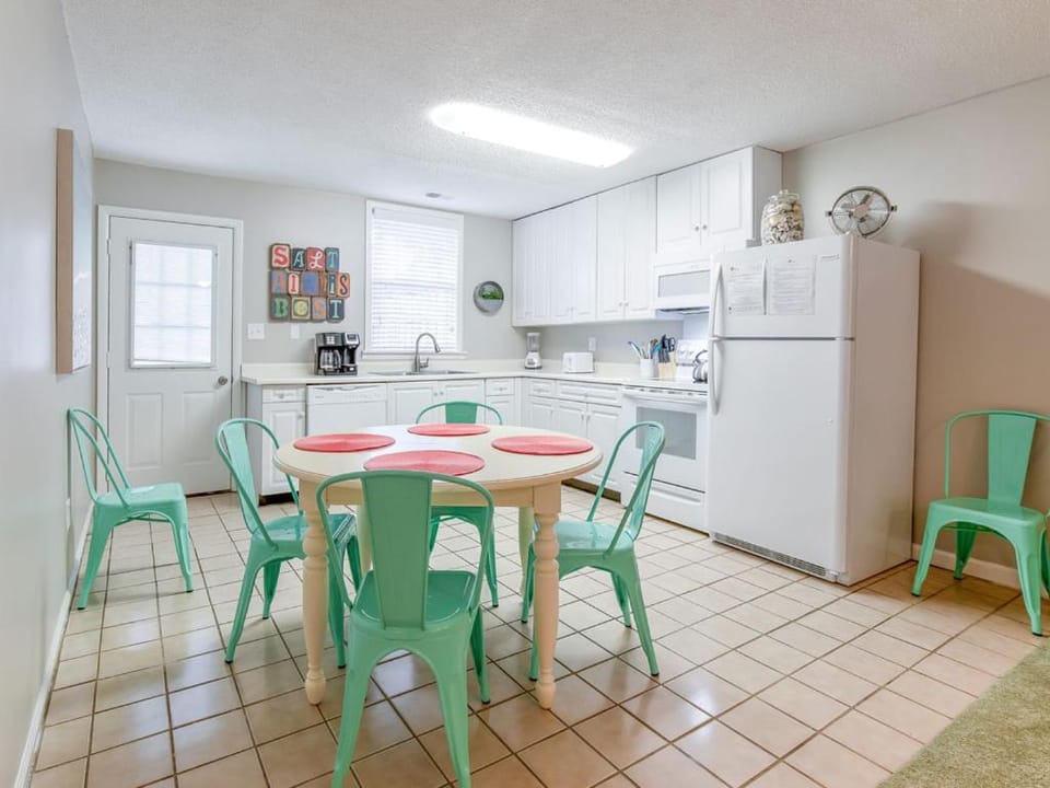 Latitude Adjustment House in Tybee Island