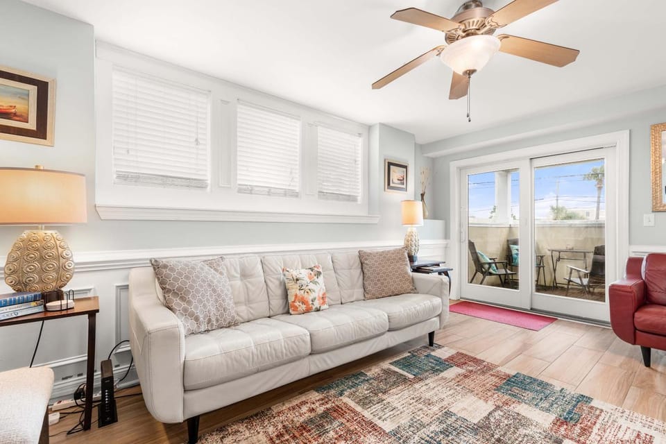 Captains Watch 8 Apartment in Tybee Island