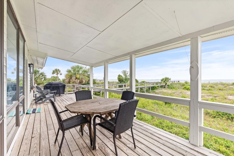 Natural landscape, BBQ facilities, View (from property/room), Sea view