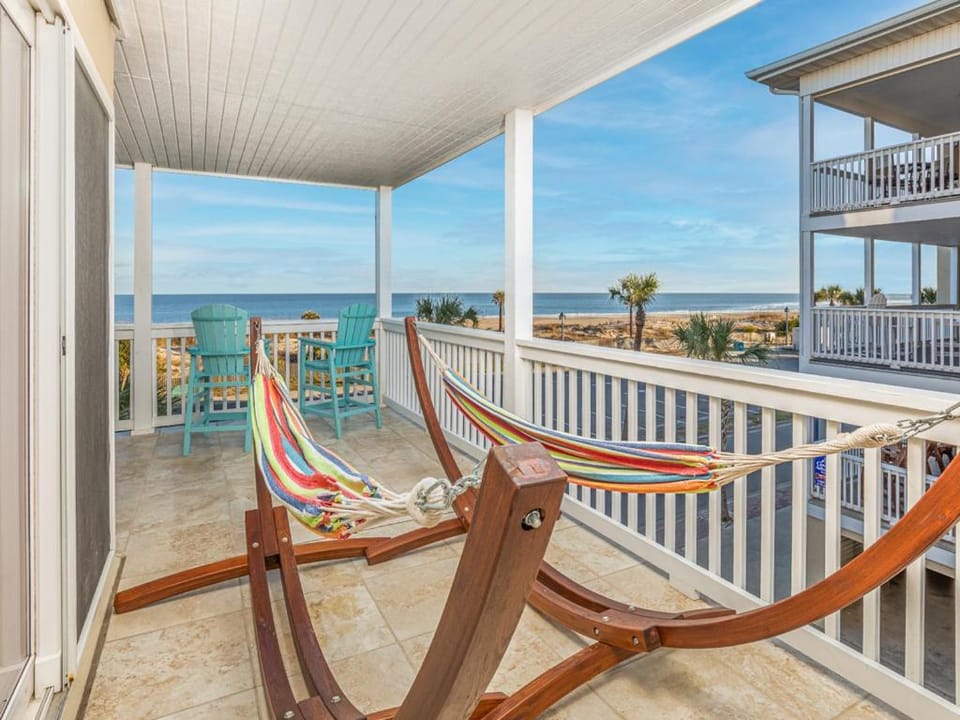 Dolphin Watch 6 Apartment in Tybee Island