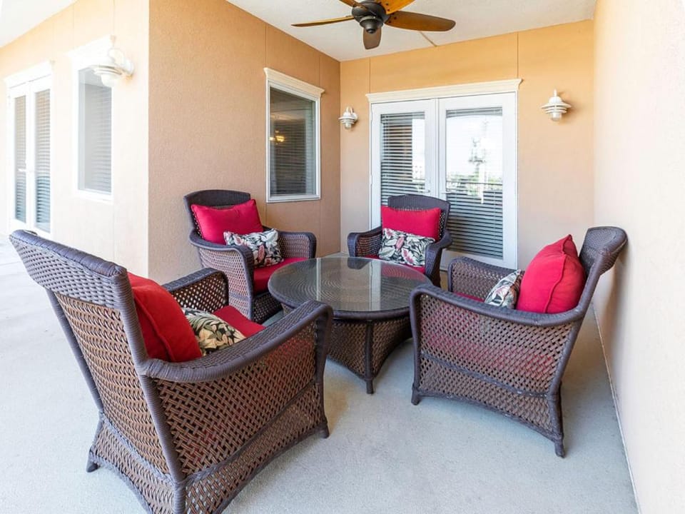 Brass Rail 206 Apartment in Tybee Island