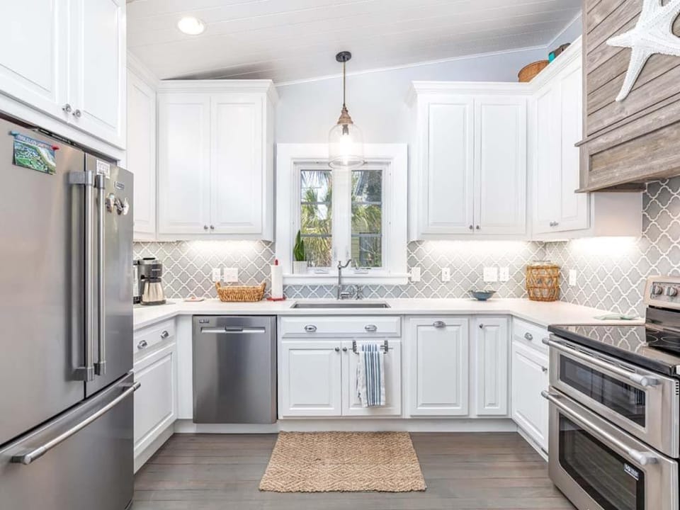 North Beach Bungalow House in Tybee Island