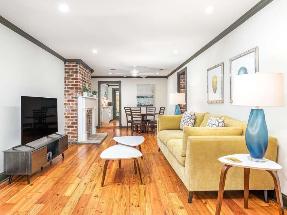 Waldburg Manor House in Savannah