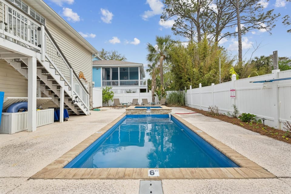 Neptunes Nest House in Tybee Island