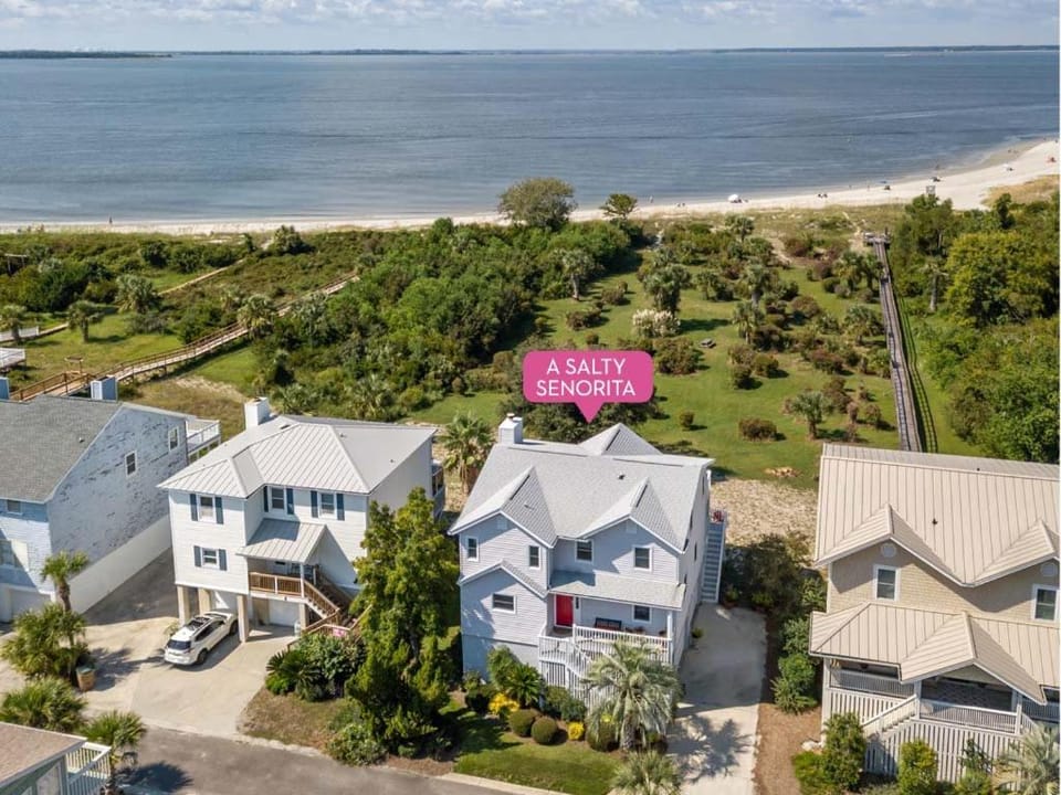 A Salty Senorita House in Tybee Island
