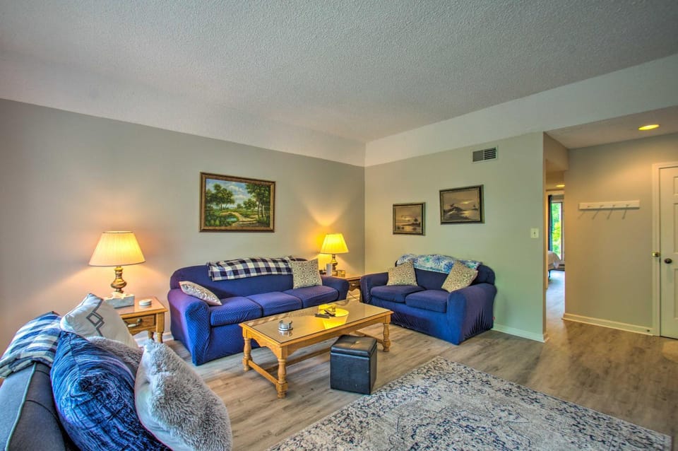Idyllic Wintergreen Condo w/ Resort Amenities House in Nelson County