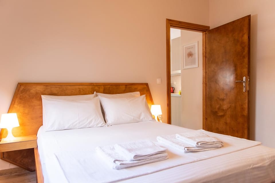 Serenity - Brand New Apt Near Athens Int Arpt Apartment in East Attica Regional Unit, Greece