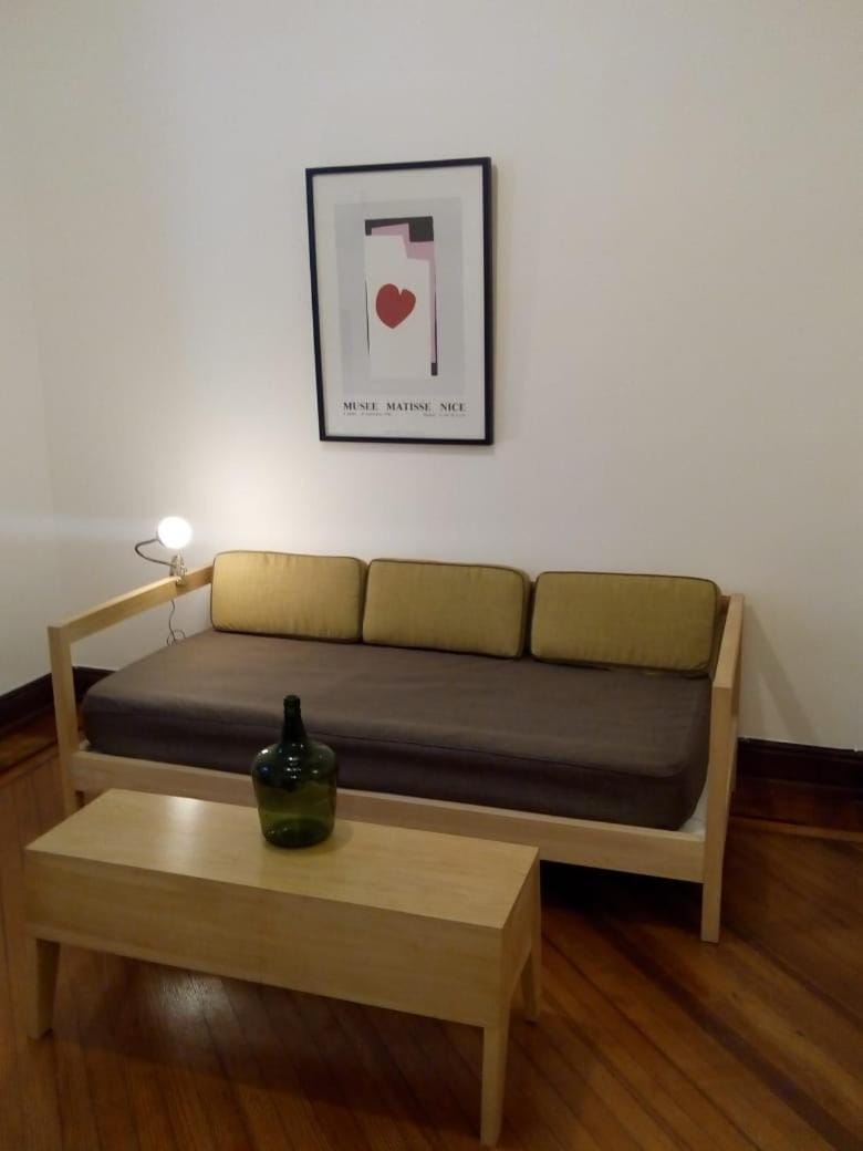 3 ambientes en Alto Palermo 2do piso por escalera Apartment in Buenos Aires