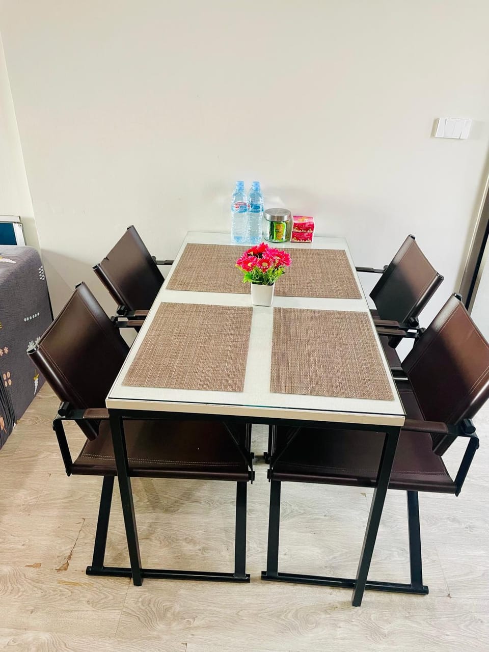 The base condo 2 bed 2 bath by Pupu Apartment in Pattaya City