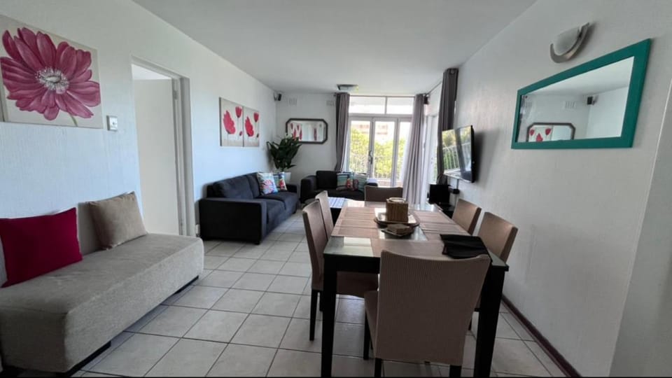 34 Kyalanga Beachfront Apartment Apartment in Umhlanga